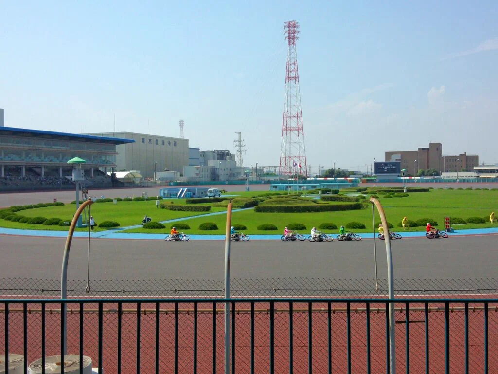 船橋オートレース場の全景