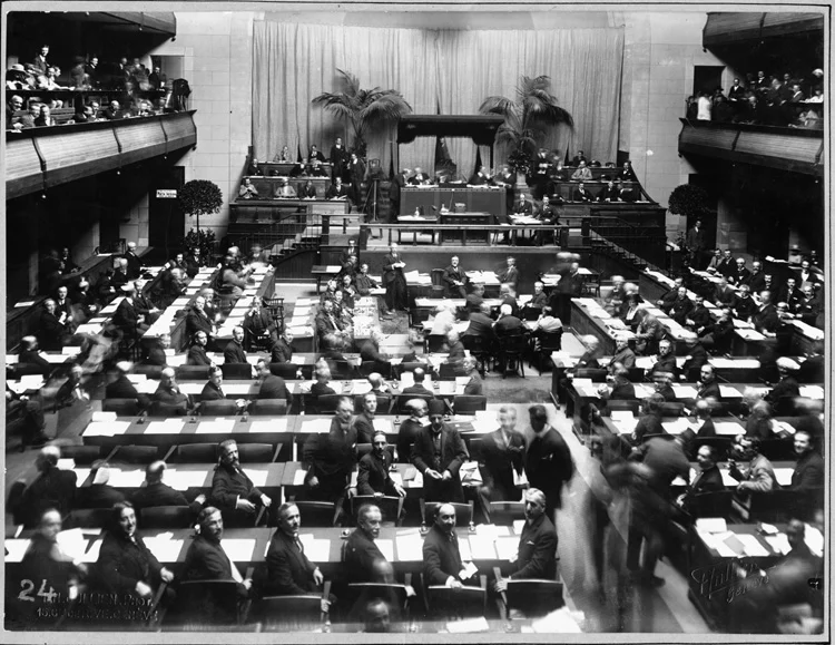 1920年に開かれた国際連盟の総会