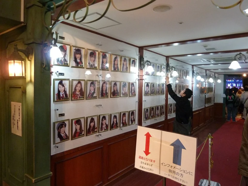 AKB48劇場の内部を写した写真