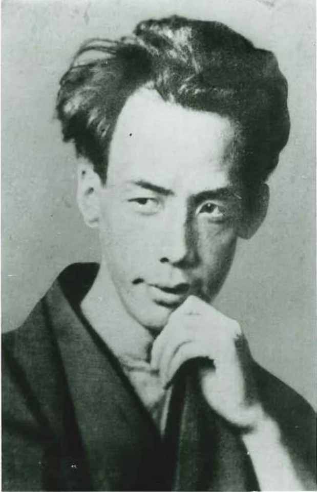 作家の芥川龍之介の肖像写真