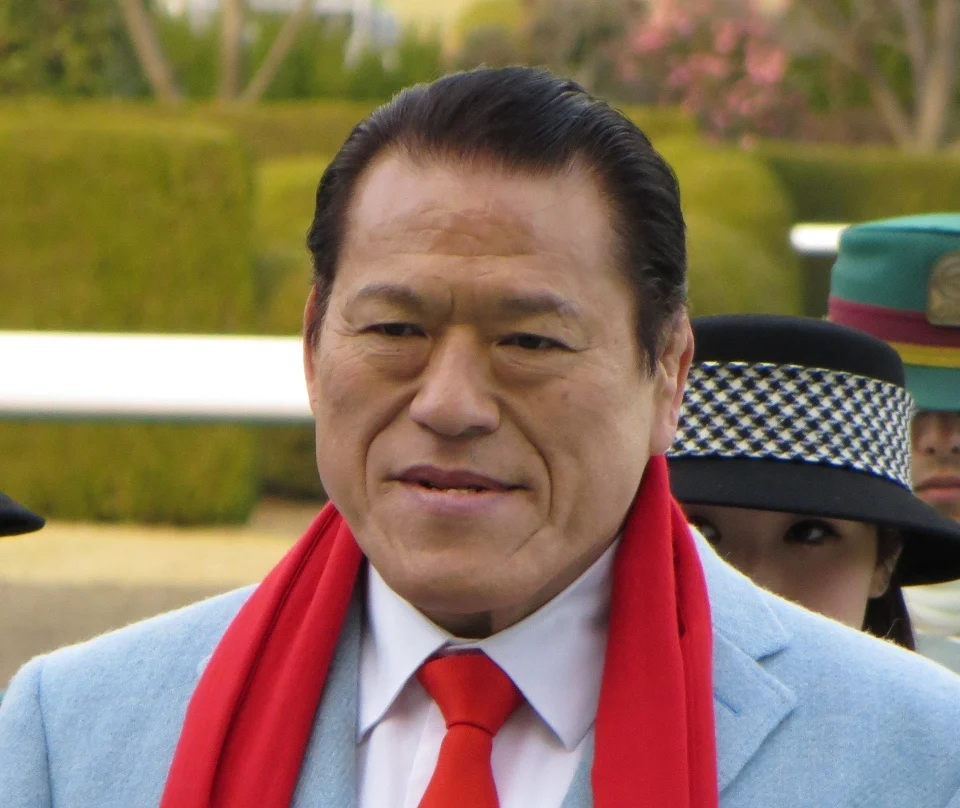 プロレスラーのアントニオ猪木の肖像写真