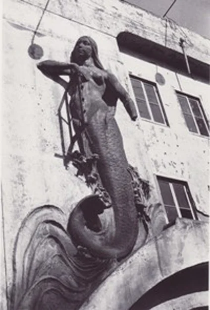 浅草公園水族館を1935年に撮影した写真