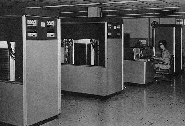 IBM 305 RAMACに搭載された大型ハードディスク装置