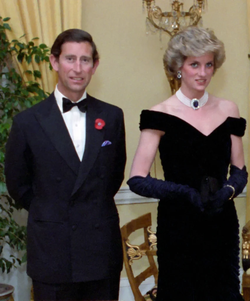 チャールズ皇太子とダイアナ妃の写真