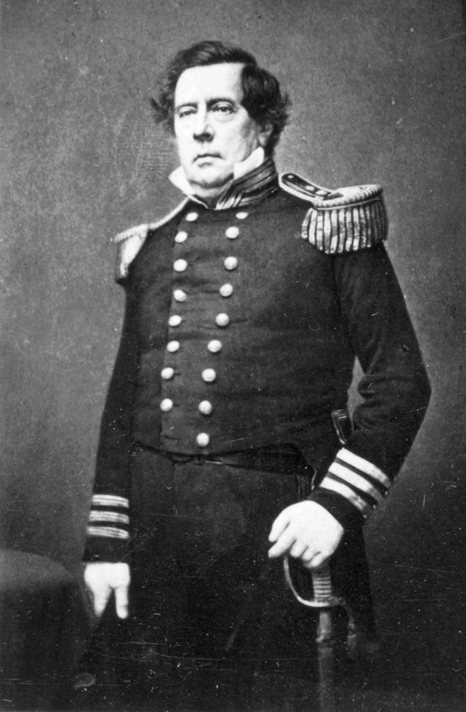 軍服姿のアメリカ海軍軍人マシュー・ペリーの肖像写真