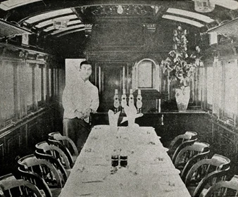 明治時代の山陽鉄道の食堂車内