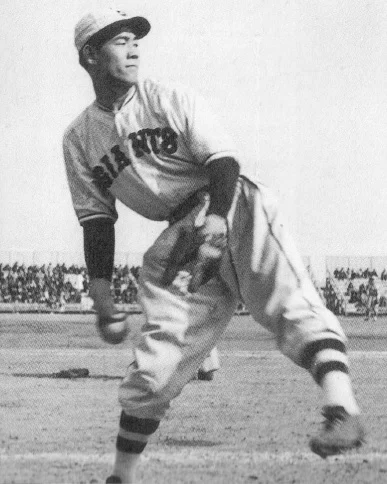 投手・沢村栄治の肖像写真