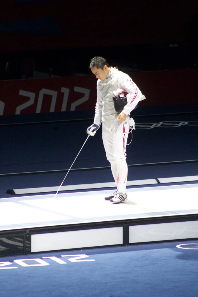 2012年ロンドン五輪でフェンシングに出場する太田雄貴の写真