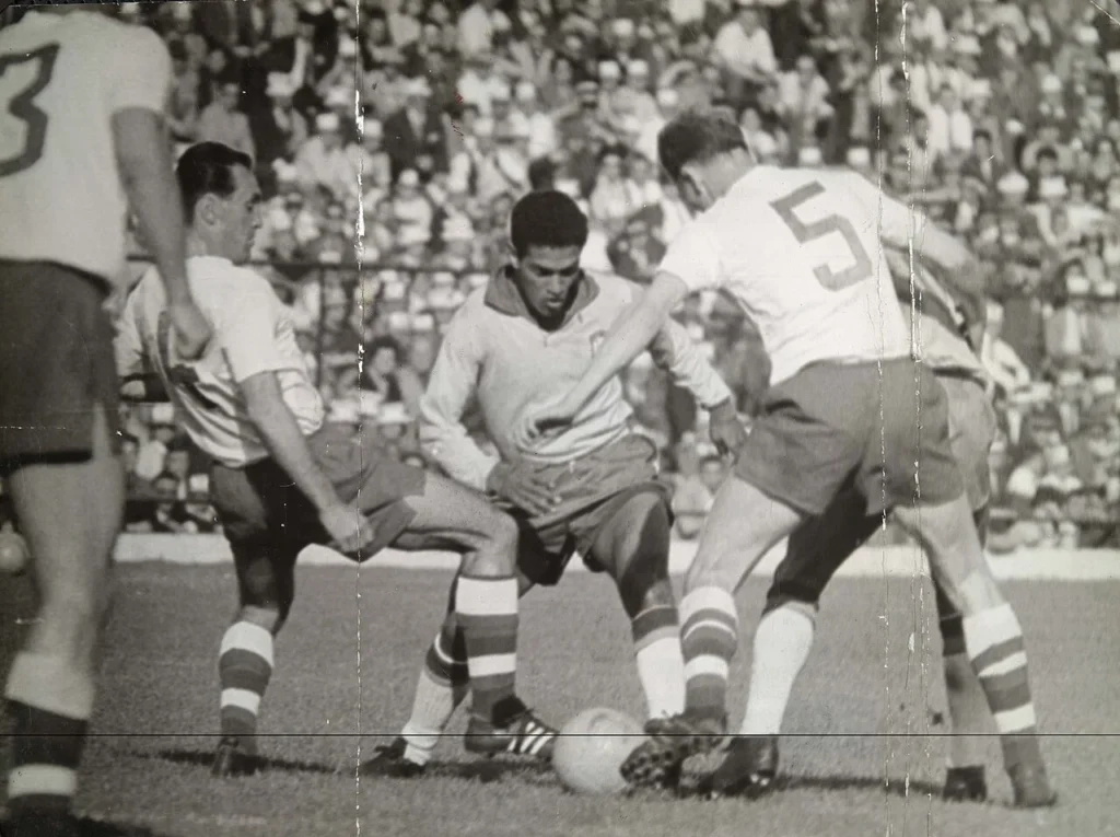 1962年のサッカーワールドカップで撮影されたガリンシャの写真