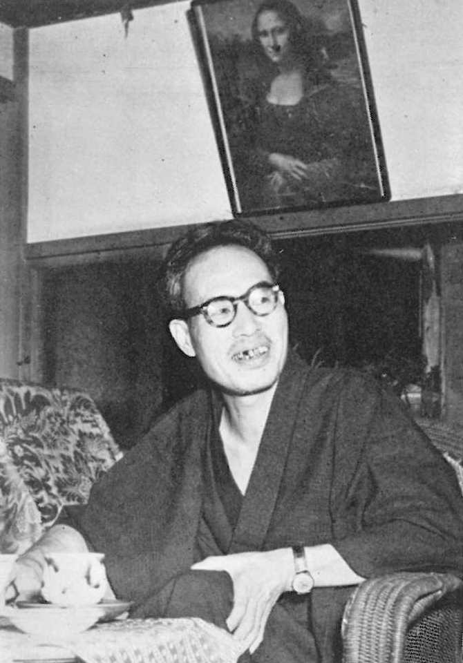 小説家・中山義秀の肖像写真