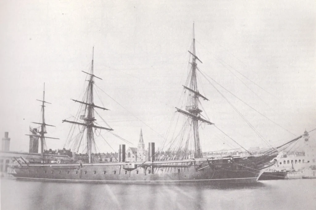 1860年代に撮影されたイギリス海軍の装甲艦ウォーリア