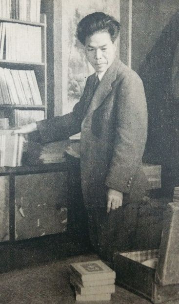 小説家・長谷健の写真