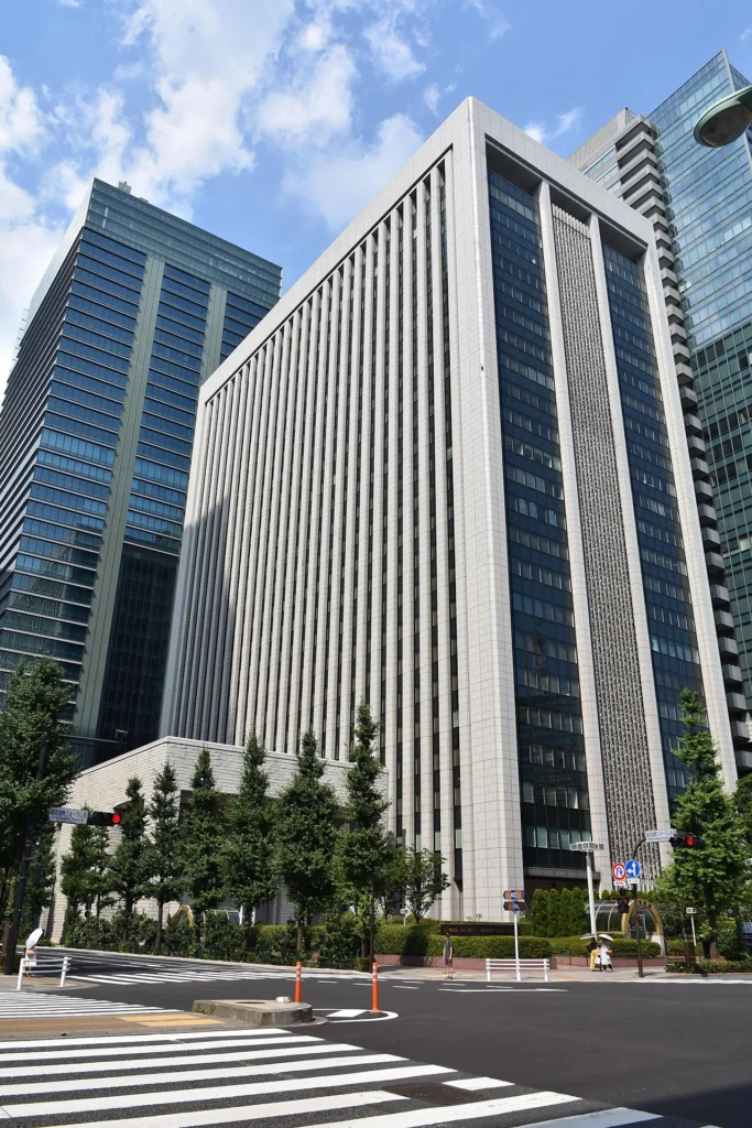 東京都千代田区丸の内にあった三菱UFJ銀行本店の写真