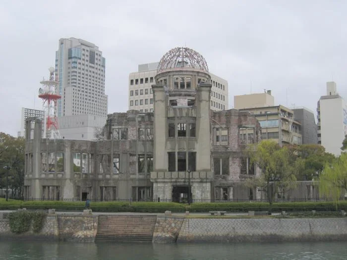広島県物産陳列館を前身とする原爆ドーム