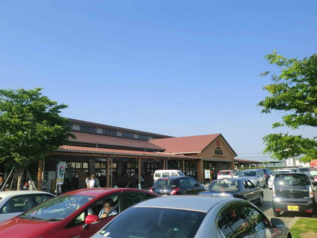福岡県糸島市にあるJA糸島の農産物直売所・伊都菜彩