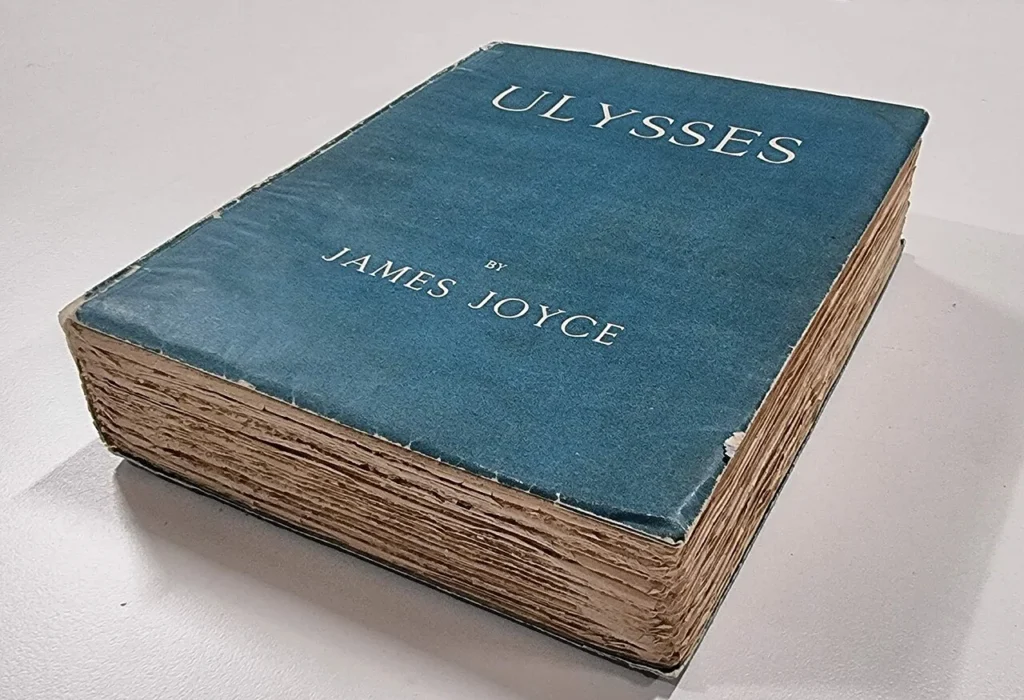ジェイムズ・ジョイスの小説ユリシーズの1922年初版本