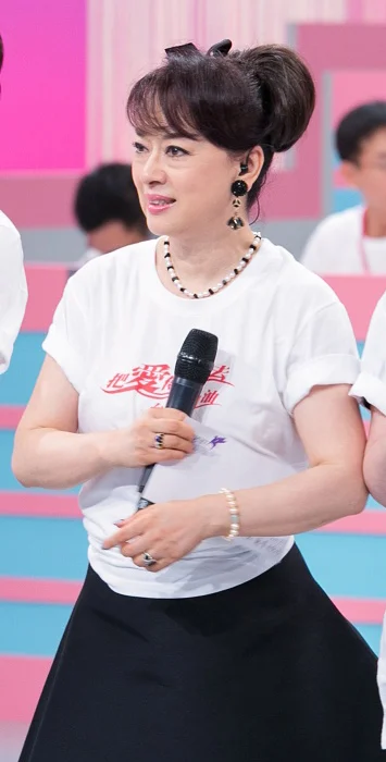 歌手・女優のジュディ・オングの写真