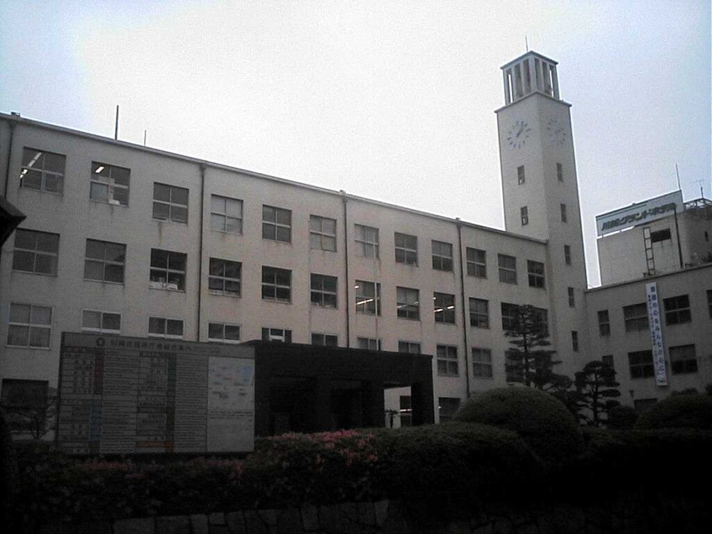 神奈川県川崎市の旧市役所庁舎