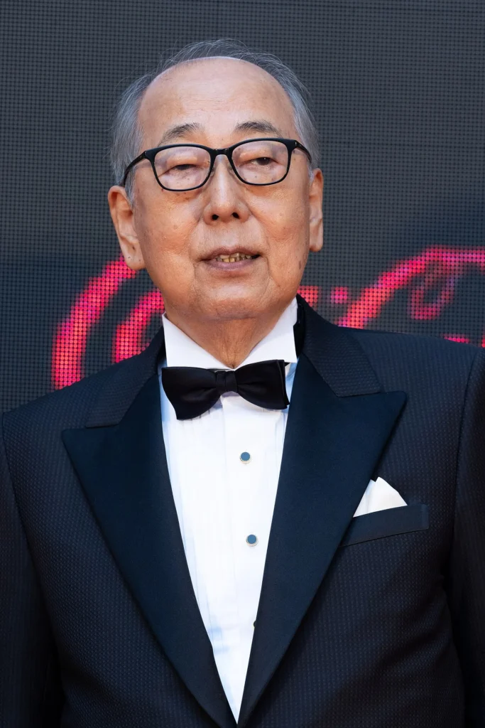 俳優・岸部一徳の肖像写真