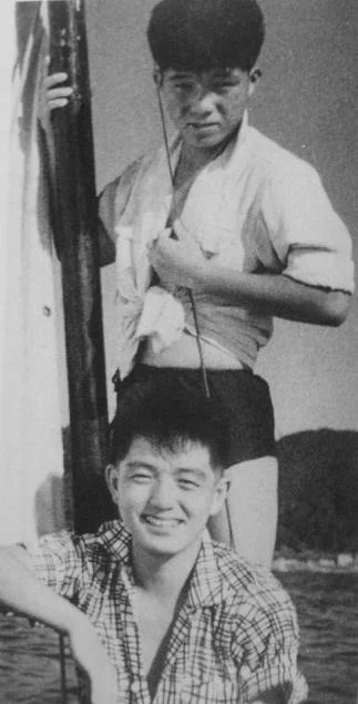 坂本九と兄の東を写した1956年の写真