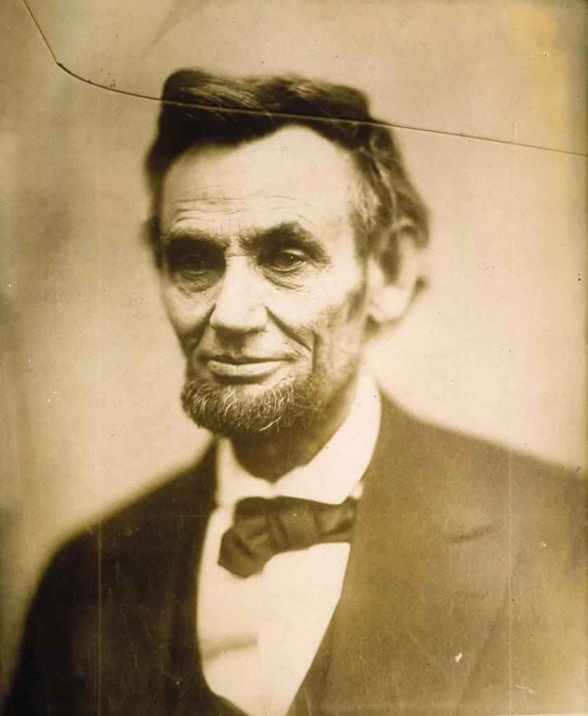 1865年に撮影されたアメリカ大統領エイブラハム・リンカーン