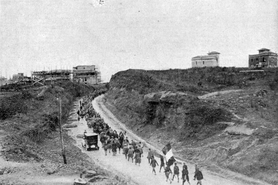 1922年のローマ進軍に参加したファシスト党員たち