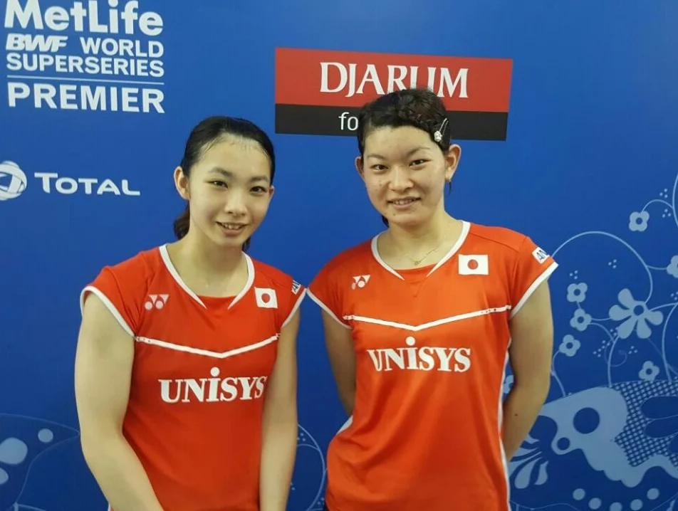 バドミントン女子ダブルスの松友美佐紀と高橋礼華