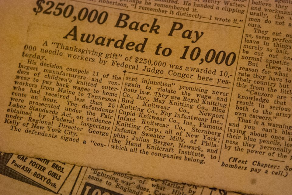 1930年代から1940年代の新聞切り抜き