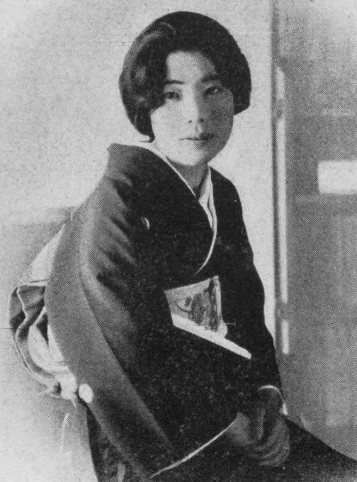 歌人・今井邦子の1928年の肖像写真