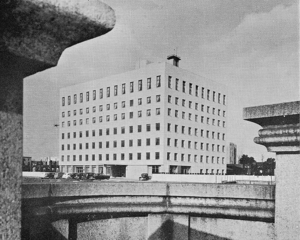 大阪国際見本市会館の建物