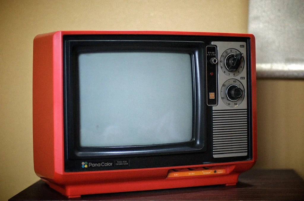ナショナル製テレビ受像機TH13-R30の写真