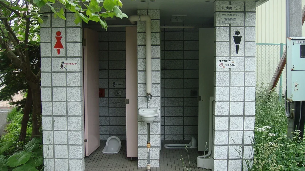 日本の公衆トイレ(定山渓温泉)