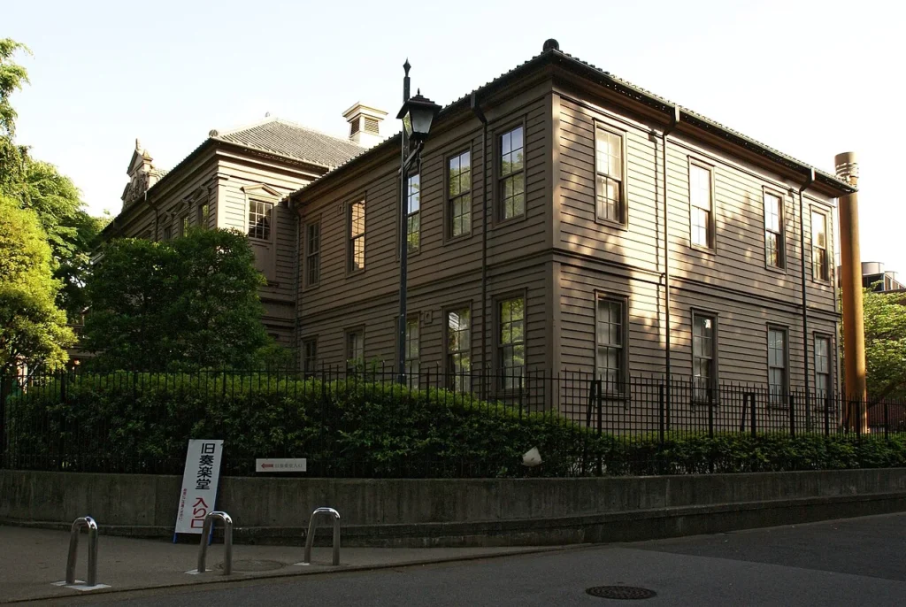 東京都台東区の旧東京音楽学校奏楽堂