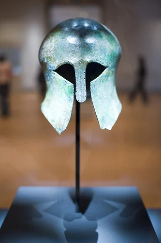 孫基禎が寄贈した古代ギリシャの青銅製の兜