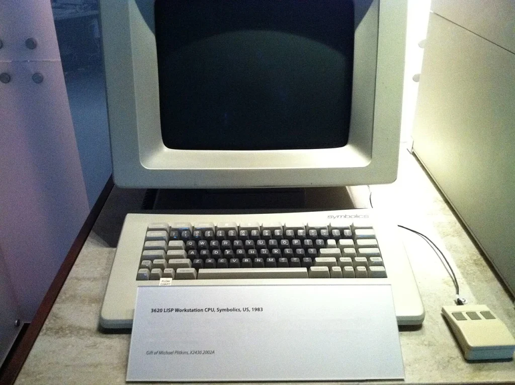 コンピュータ歴史博物館に展示されたSymbolicsのLISPワークステーション