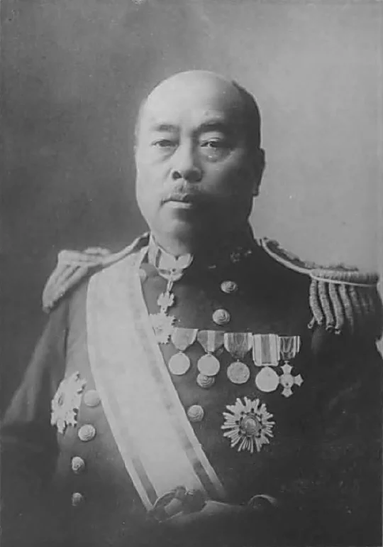 海軍の正装をした高木兼寛