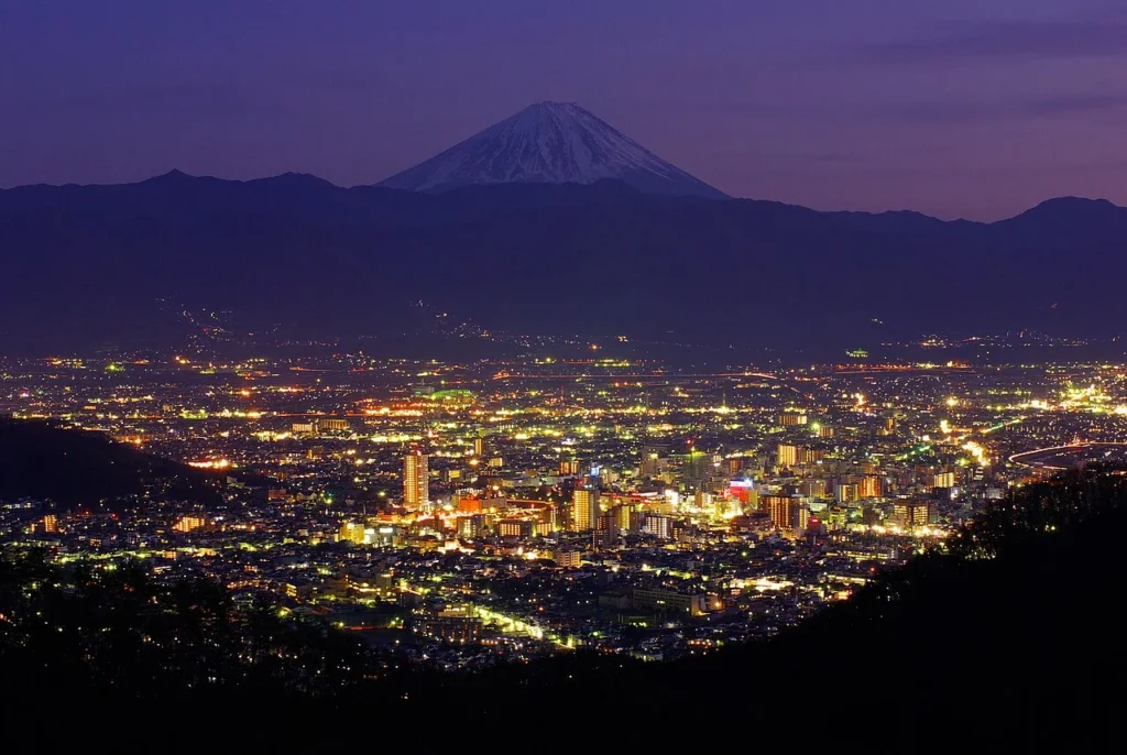山梨県甲府市街の夜景