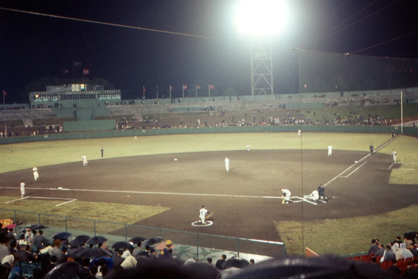 V9時代の読売ジャイアンツが出場した1967年のプロ野球試合