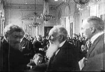 1920年にベルサイユで行われたトリアノン条約調印前の交渉