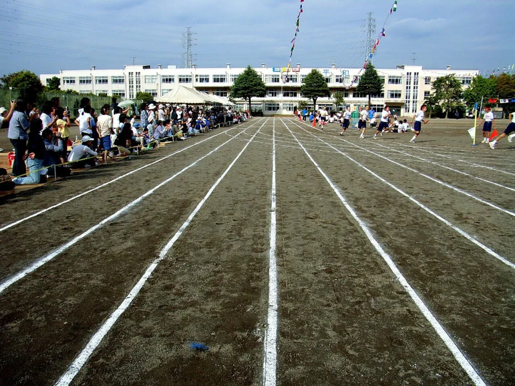 日本の学校で行われた運動会の写真