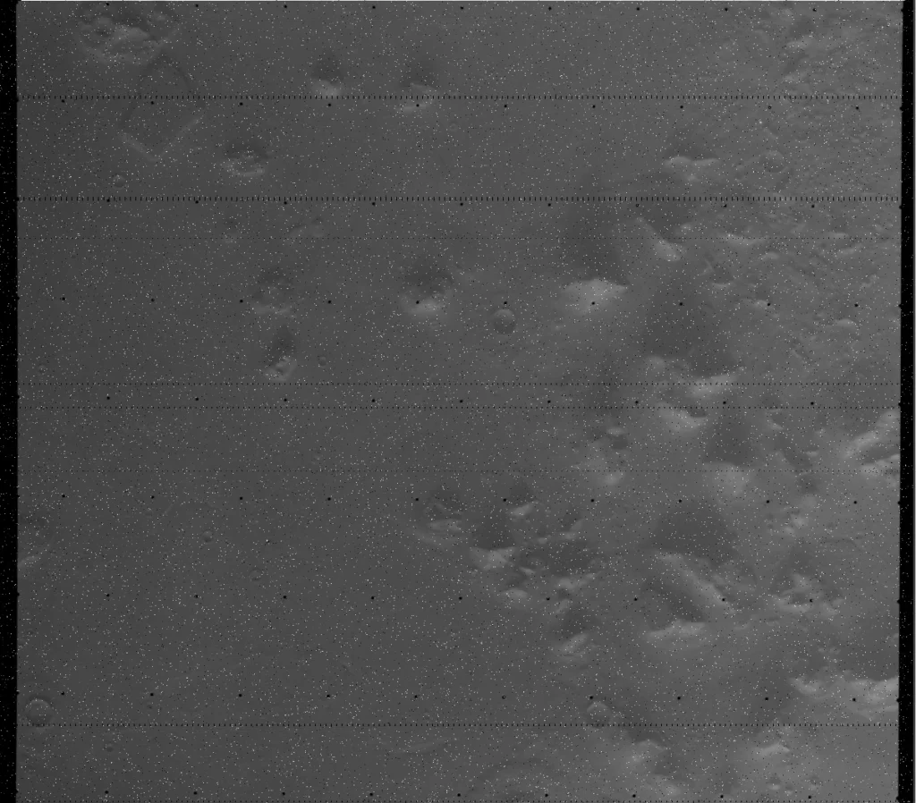 バイキング1号が撮影した火星シドニア地域の人面岩