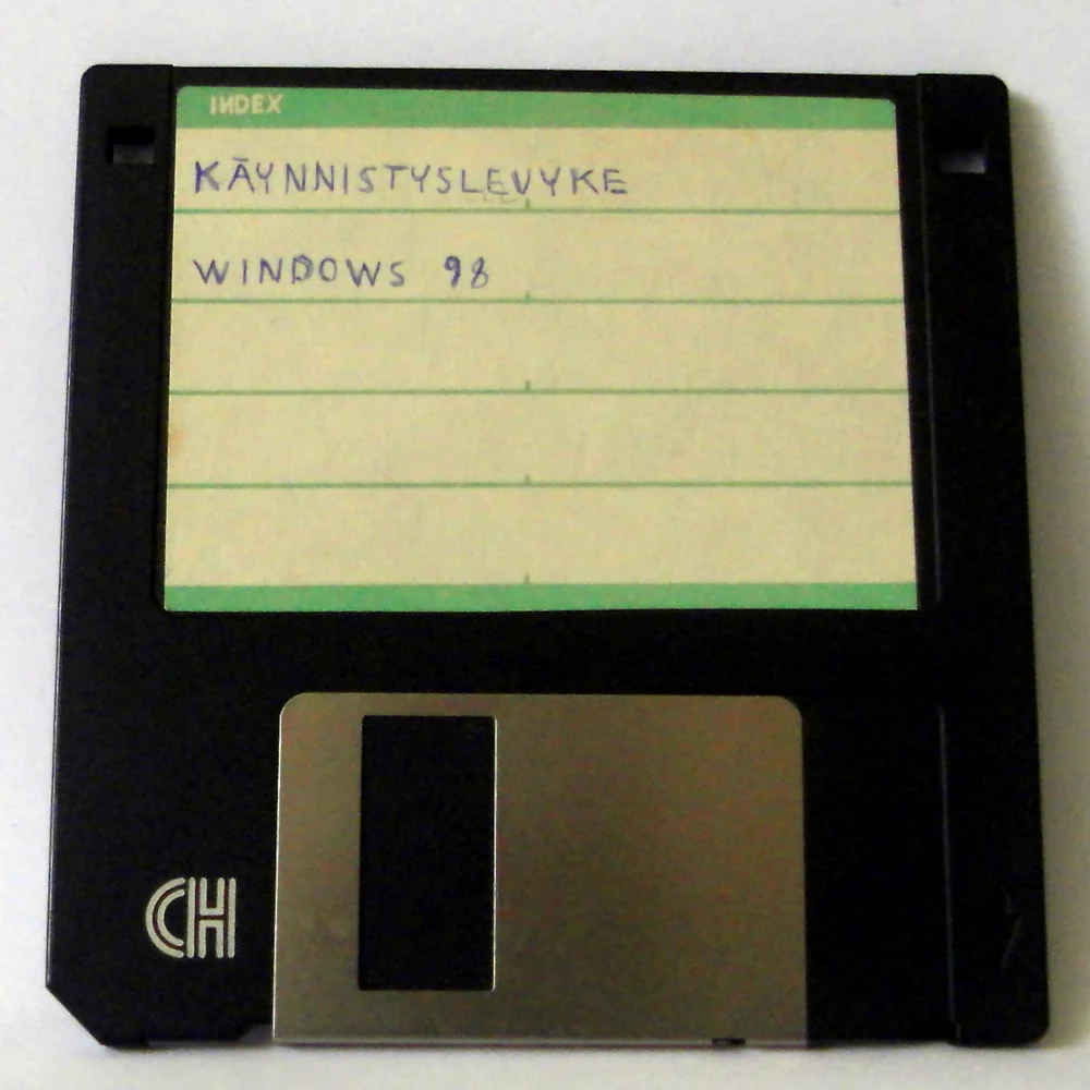 Windows 98の起動に使用するフロッピーディスク