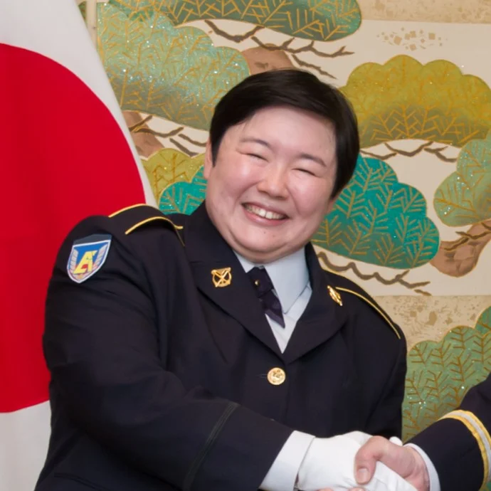 元自衛官芸人・やす子の写真