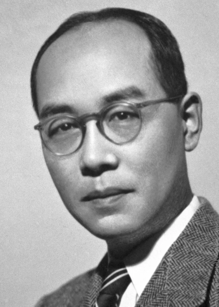 日本人初のノーベル賞を受賞した物理学者の湯川秀樹