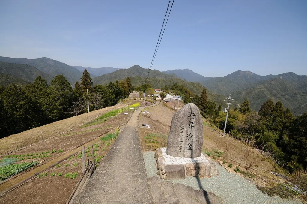 果無集落と熊野古道の写真