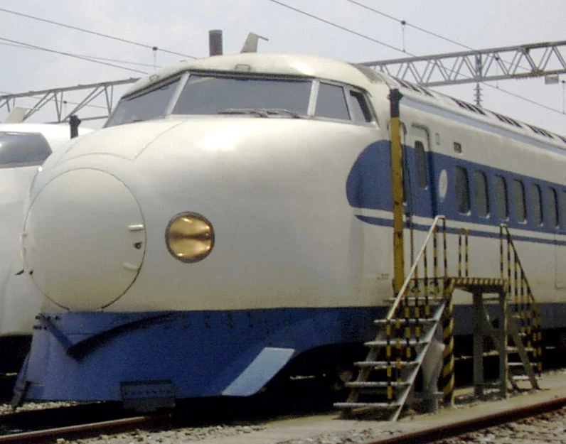 JR西日本の新幹線0系車両の写真
