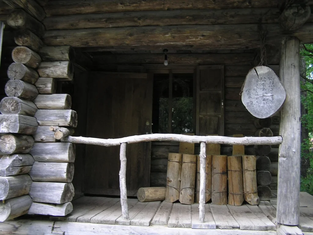 ドラマ『北の国から』のロケに使われた黒板五郎の丸太小屋